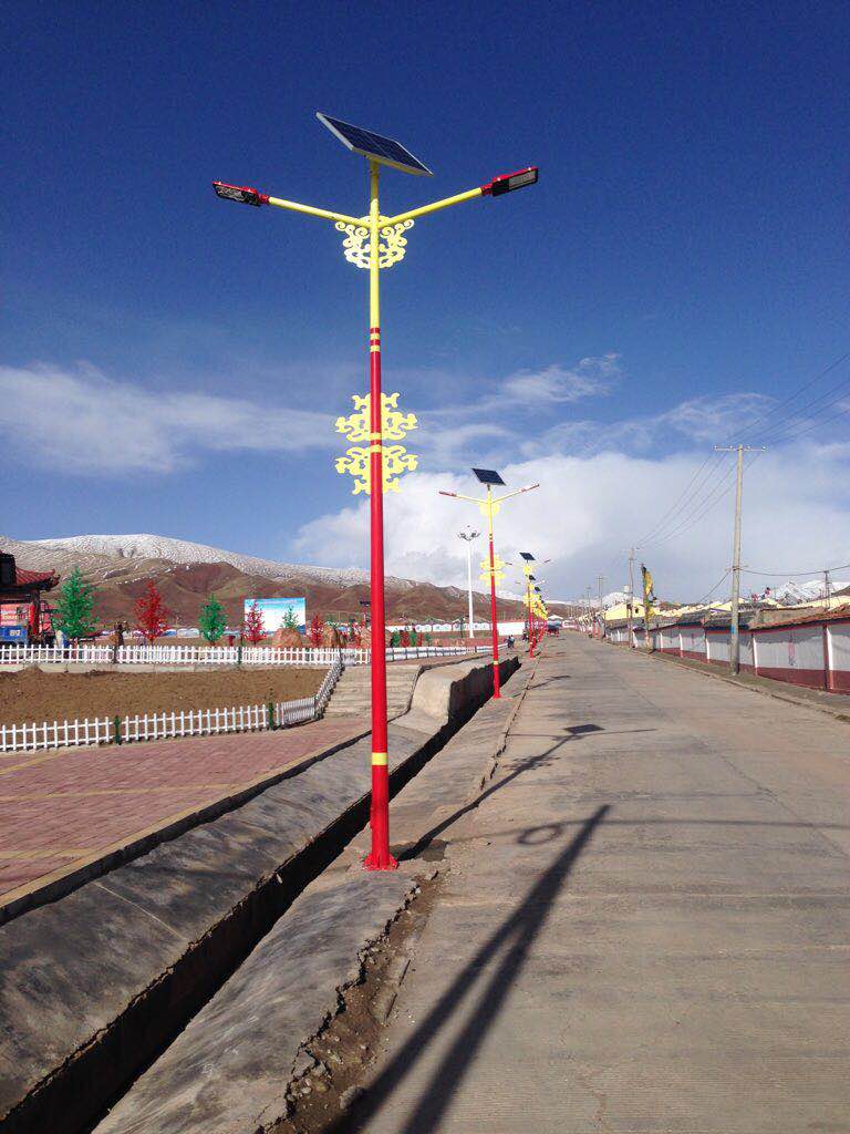 藏族太阳能路灯